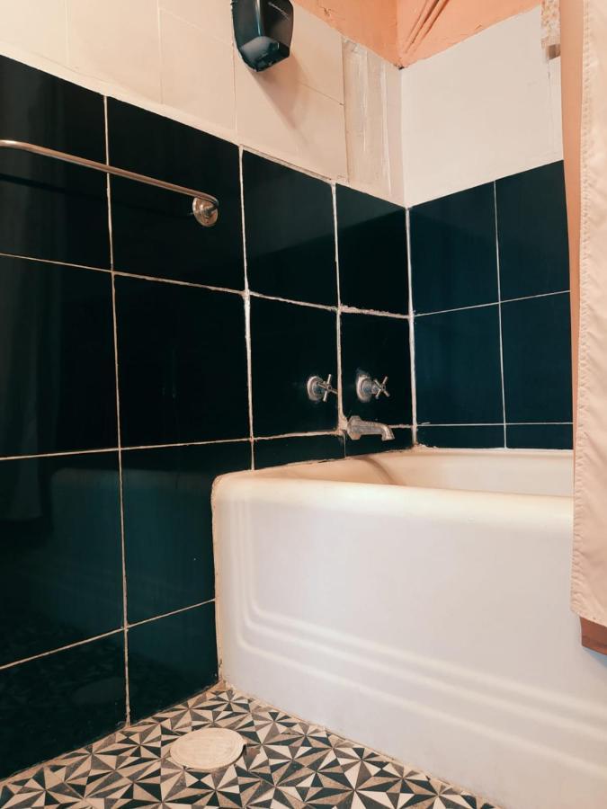 Casa Atenas (Adults Only) Γκουανταλαχάρα Εξωτερικό φωτογραφία
